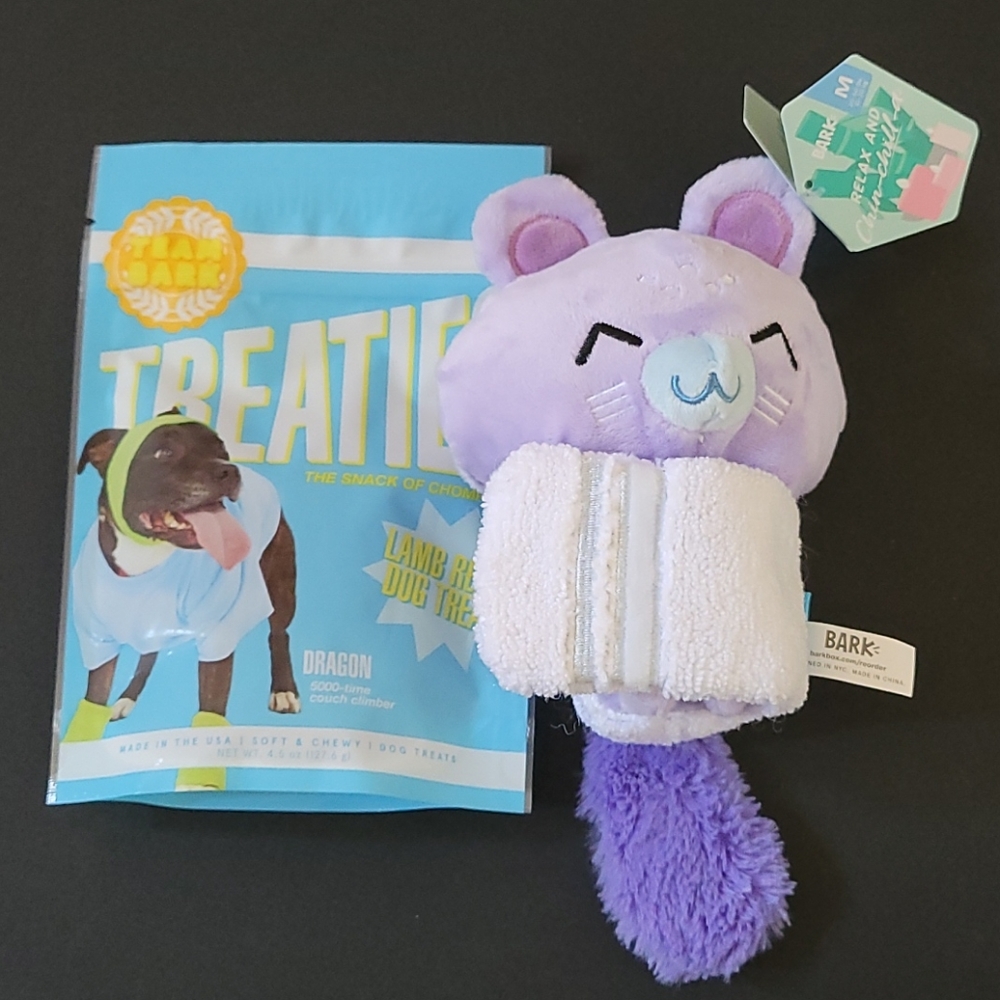 Barkbox spa kitty